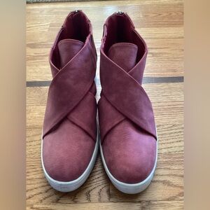 Journee Collection Seena Wedge Sneaker